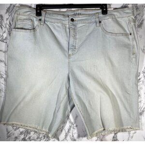 Style & Co Plus Size 24W Denim Bermuda Shorts Light Wash Raw Edge
